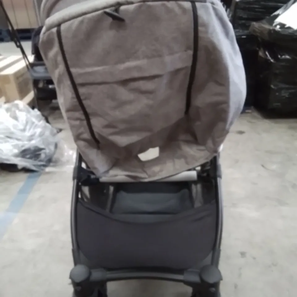 KINDER KRAFT TRAVEL SYSTEM OF STROLLER, CARRYCOT & BABY CARRIER