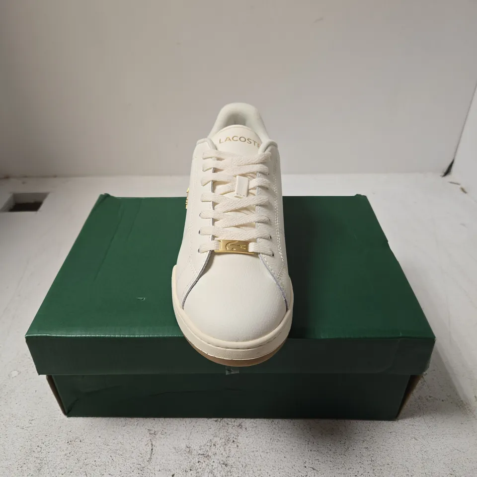 LACOSTE CARNABY CUP TRAINERS – OFF WHITE LEATHER, UK 8 