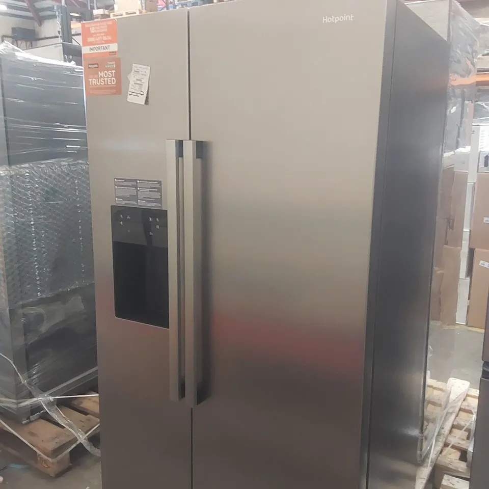 HOTPOINT HPG2 6573W XP4UK DUAL NO FROST AMERICAN-STYLE FRIDGE FREEZER - SILVER