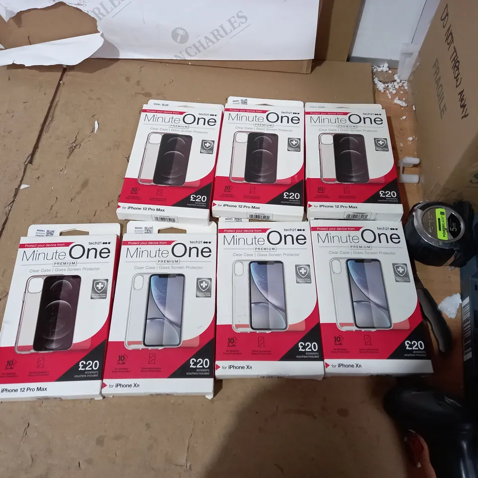 LOT OF 7 TECH 21 MINUTE ONE CLEAR IPHONE XR, IPHONE 12 PRO MAX CASES