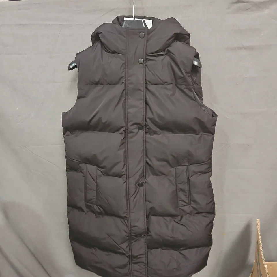 NEW LOOK PADDED HOODED GILET - BLACK, UK 10 (EU 38)