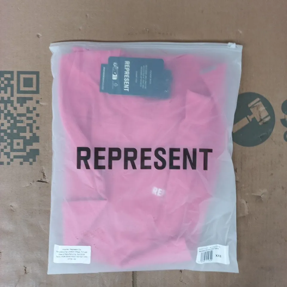 BAGGED REPRESENT OWNERS CLUB T-SHIRT IN PINK SIZE 2XS