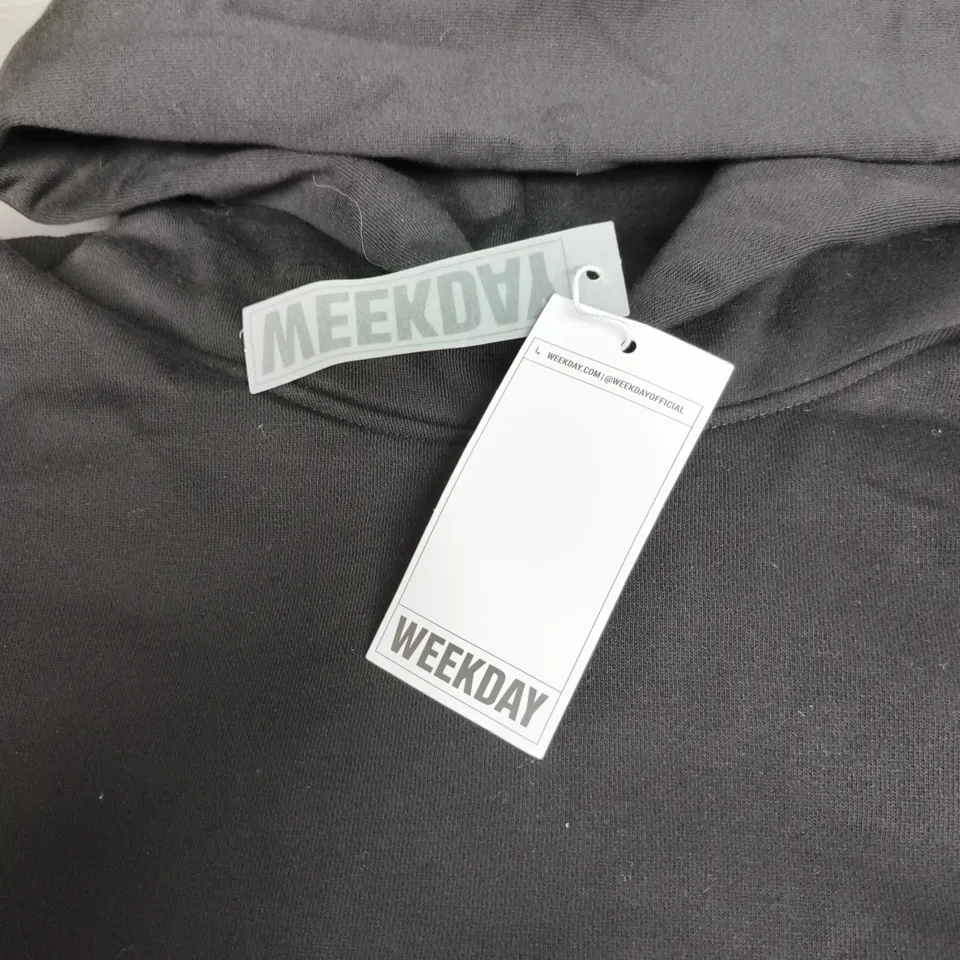 WEEKDAY BLACK HOODIE – PULLOVER WITH BRAND TAG ATTACHED SIZE XL