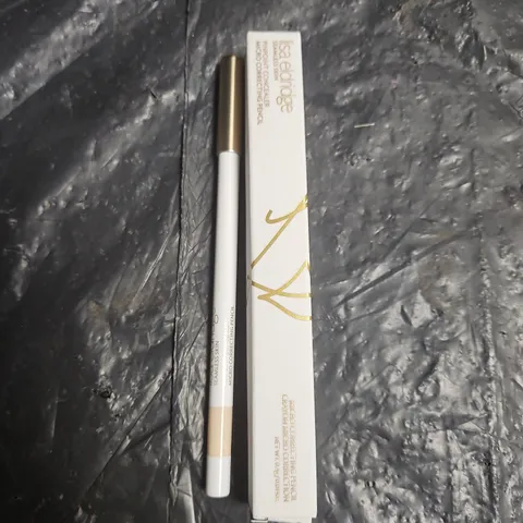 Lisa Eldridge Seamless Skin Pinpoint Concealer Micro Correcting Pencil - shade 2