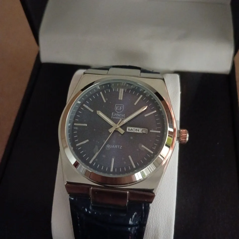 ERNEST FERDINAND QUARTZ WRISTWATCH – NAVY DIAL, SILVER COLOUR BEZEL, LEATHER STRAP
