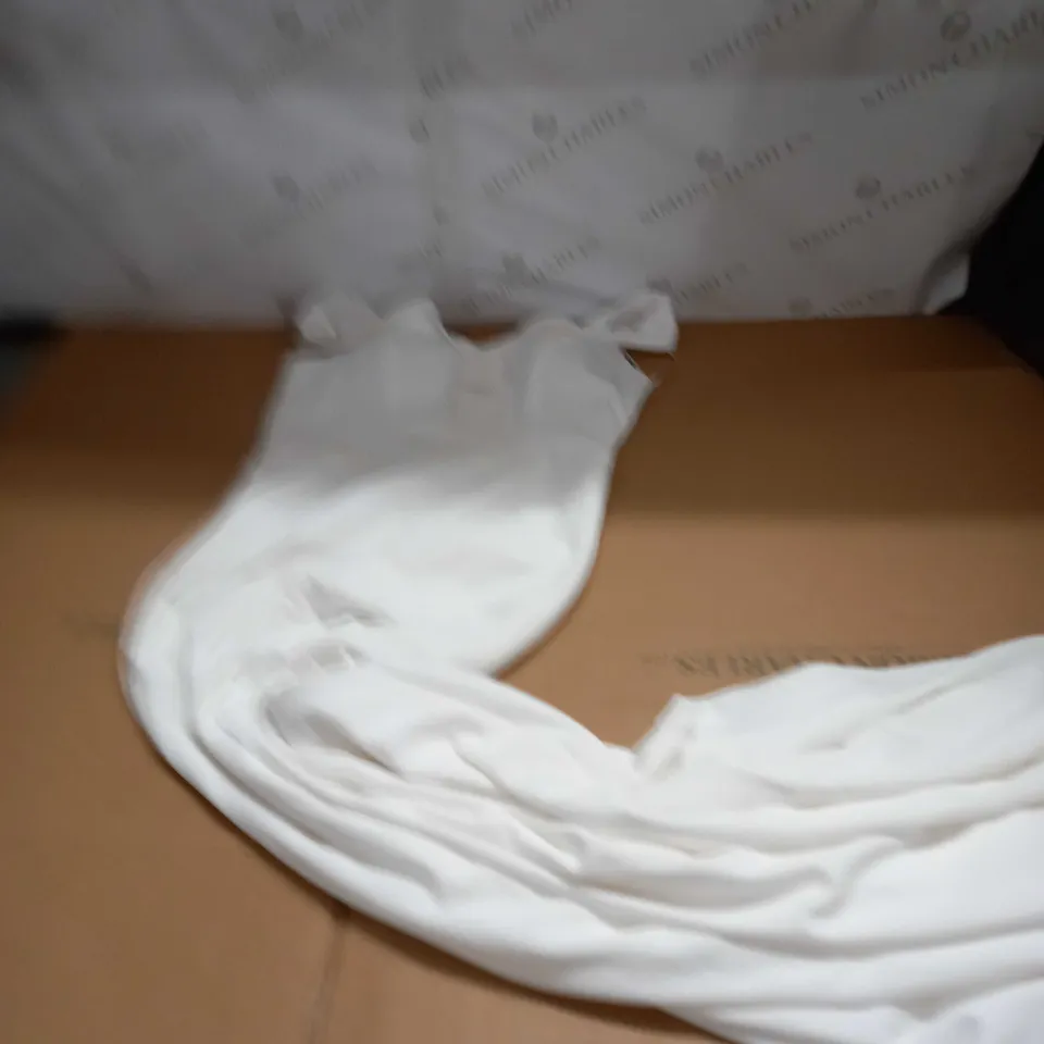 EVER PRETTY OCCASSIONAL DRESS SIZE UNSPECIFIED