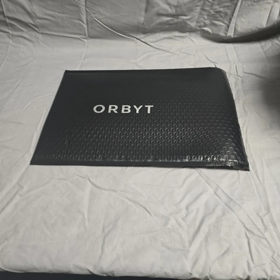 APPROXIMATELY 200 ORBYT BRANDED BLACK PADDED BUBBLE MAILER ENVELOPE