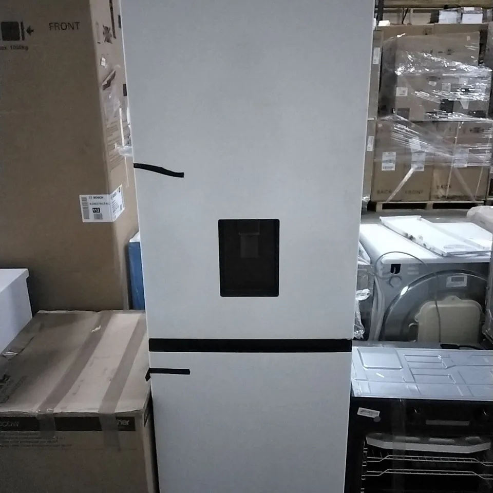 HISENSE 60/40 FREESTANDING FRIDGE FREEZER IN WHITE - RB390N4WW1