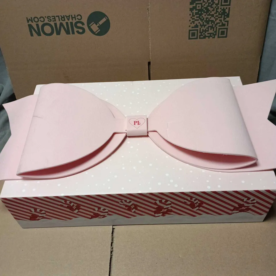 PLOUISE 3 EMPTY BEAUTY BOXES TO INCLUDE 2 X FULFILLING DREAMS BEAUTY BOX WITH MIRROR (STORAGE)