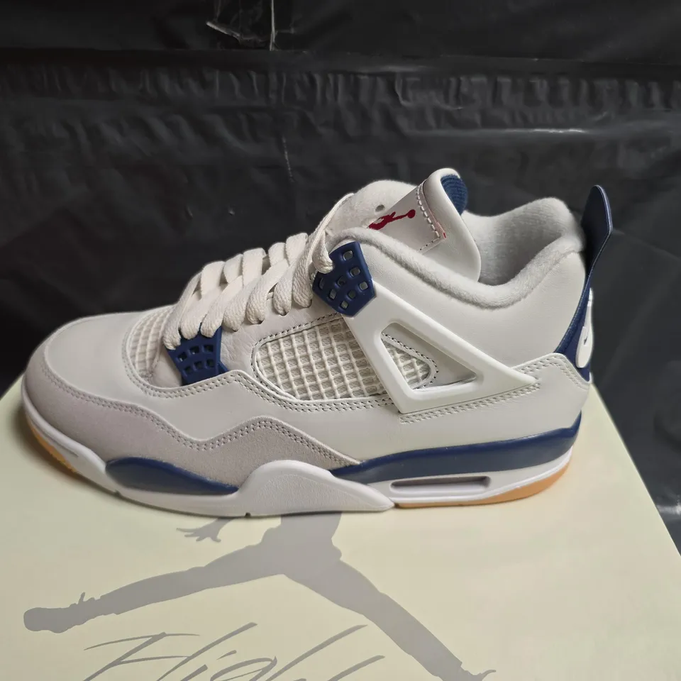 AIR JORDAN 4 RETRO SP SUMMIT WHITE/WHITE-NAVY SNEAKERS – UK 5.5 (US 6) (VERIFY SIZE)
