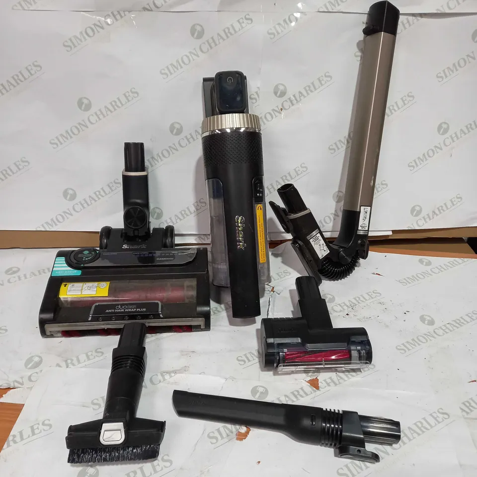 SHARK CORDLESS STICK VACUUM CLEANER PET PRO MODEL