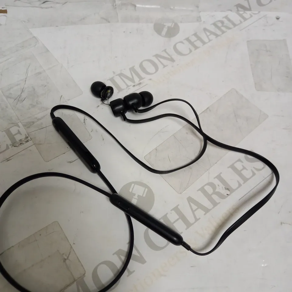 BEATS FLEX WIRELESS EARPHONES – APPLE W1 HEADPHONE CHIP