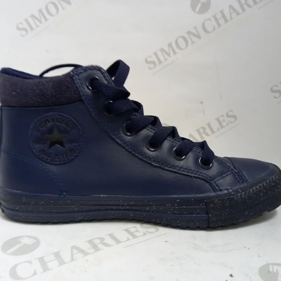 CONVERSE NAVY BLUE TRAINERS UK SIZE 2