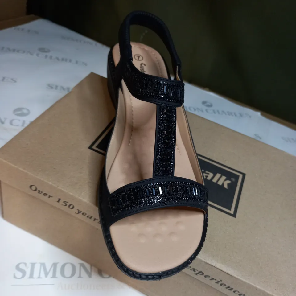 BOXED CUSHION WALK OPEN TOE PLATFORM SANDALS - SIZE 7