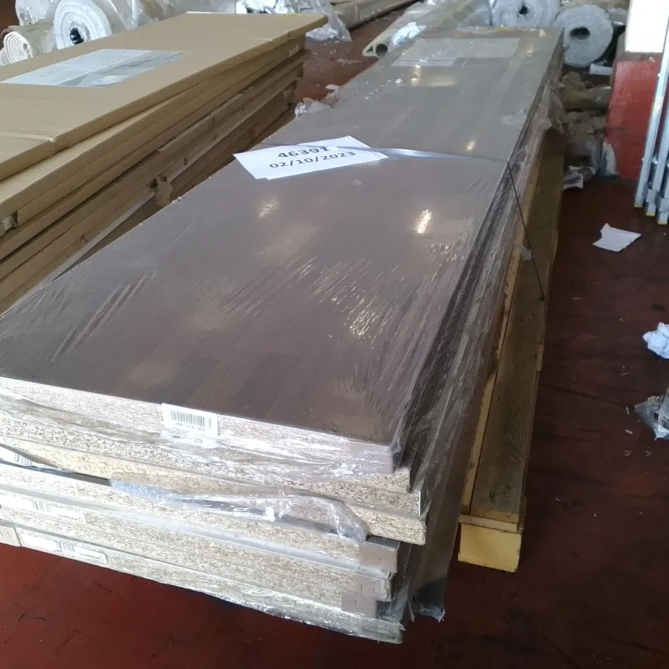 PALLET OF 8 ASSORTED GOODHOME WORKTOPS