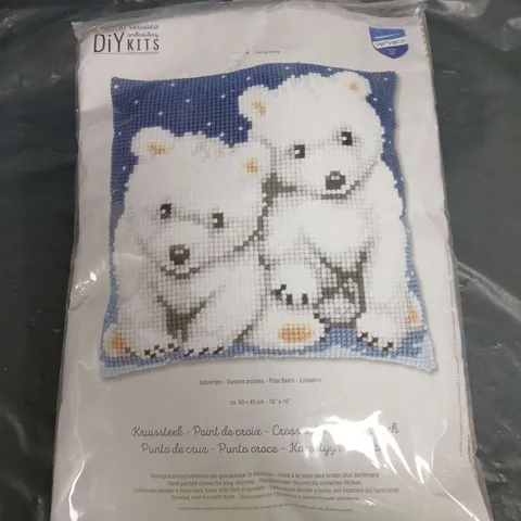 VERVACO POLAR BEAR CUSHION MAKING KIT