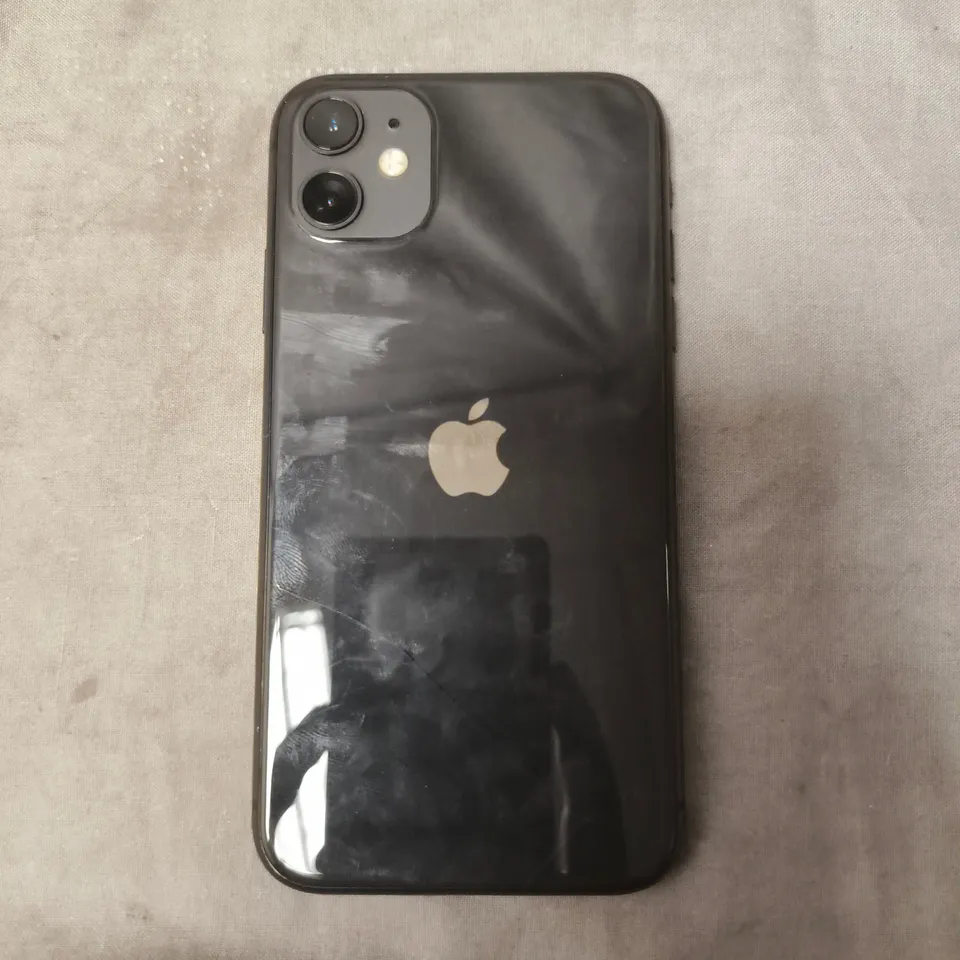 BOXED APPLE IPHONE 11 IN BLACK