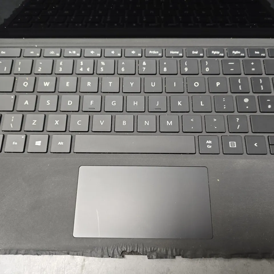 MICROSOFT SURFACE PRO TABLET - 1796 MODEL  