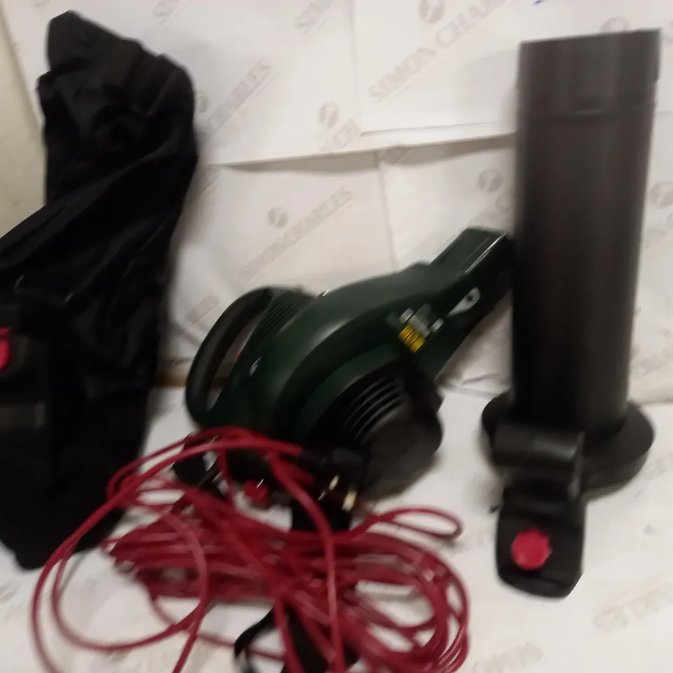 BOSCH UNIVERSAL GARDEN TIDY 2300