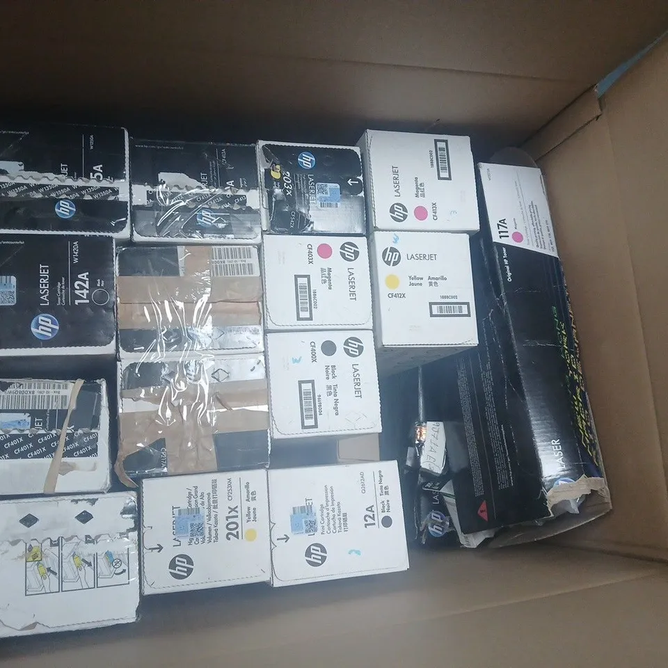 APPROXIMATELY 20 ASSORTED ITEMS TO INCLUDE BACK-UPS BATTERY, PRINTER INKS, ETC - COLLECTION ONLY
