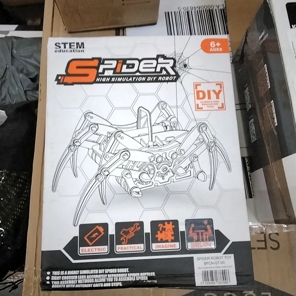 BOXED STEM EDUCATION SPIDER SIMULATION DIY ROBOT 