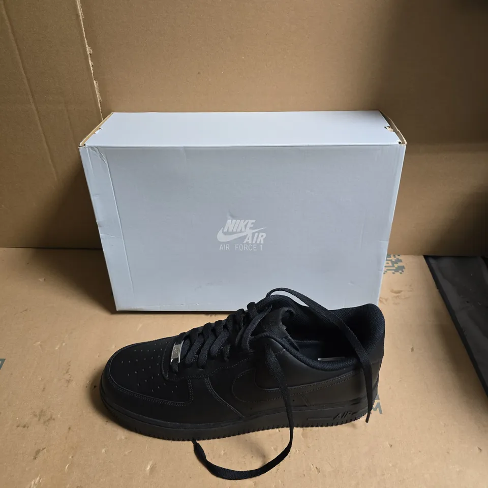 NIKE AIR FORCE 1 BLACK LEATHER SNEAKERS – BOXED - UK SIZE 10