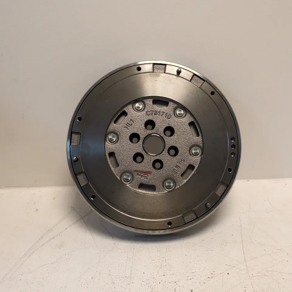 VALEO FLYWHEEL / CLUTCH ASSEMBLY (MADE BY VALEO) – AUTOMOTIVE PARTS