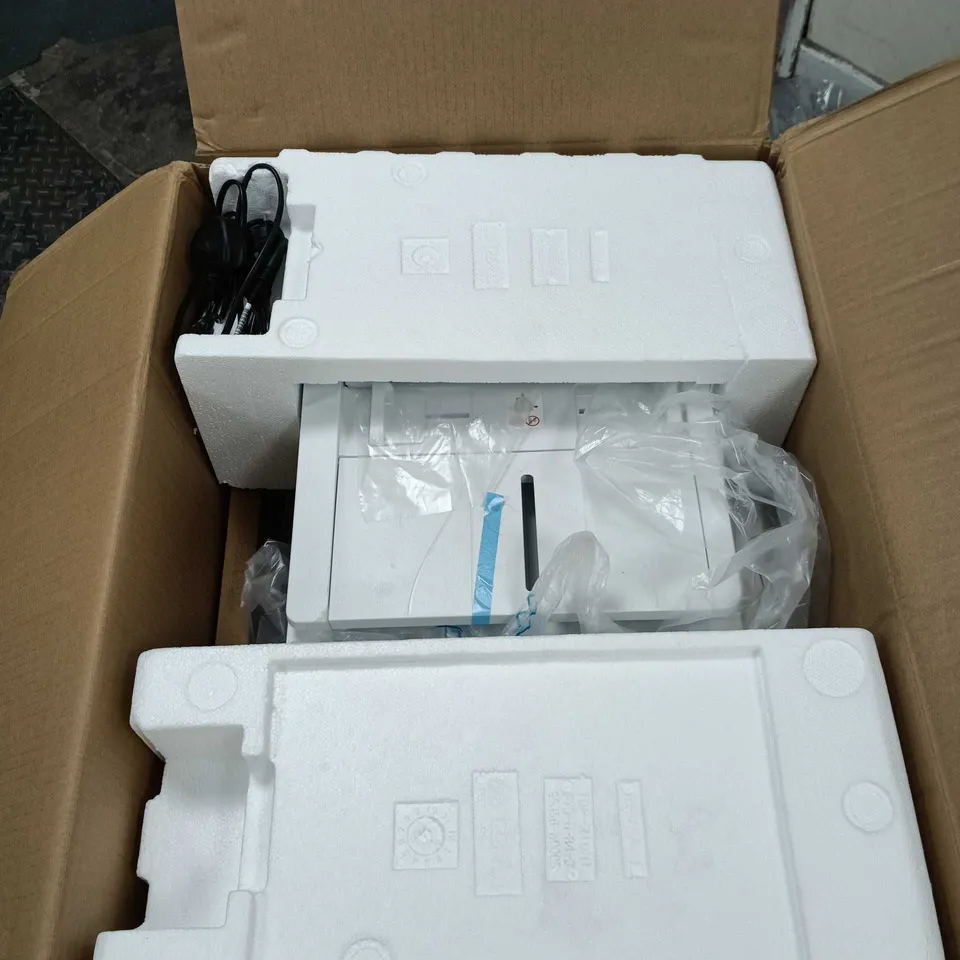 HP OFFICE JET PRO 7720 WIDE FORMAT PRINTER BOXED