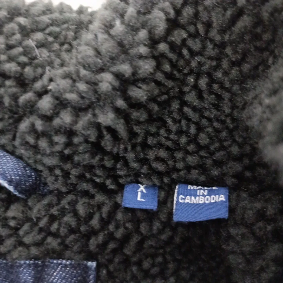 SUPERDRY DENIM JACKET WITH SHERPA LINING – XLARGE