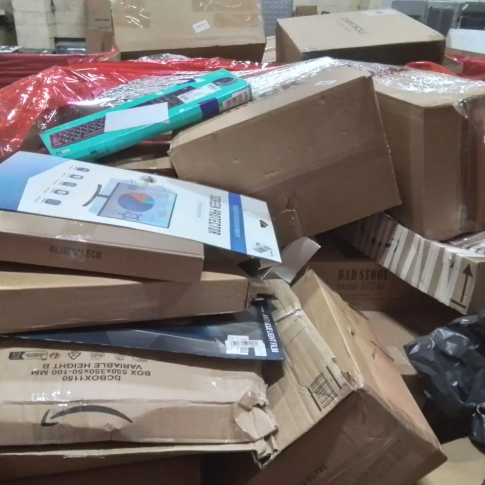 PALLET OF ASSORTED HOUSEHOLD GOODS AND PRODUCTS TO INCLUDE;PLAYPEN,PROTEUS 360 CPU COOLER,LOGITECH KEYBOARD 