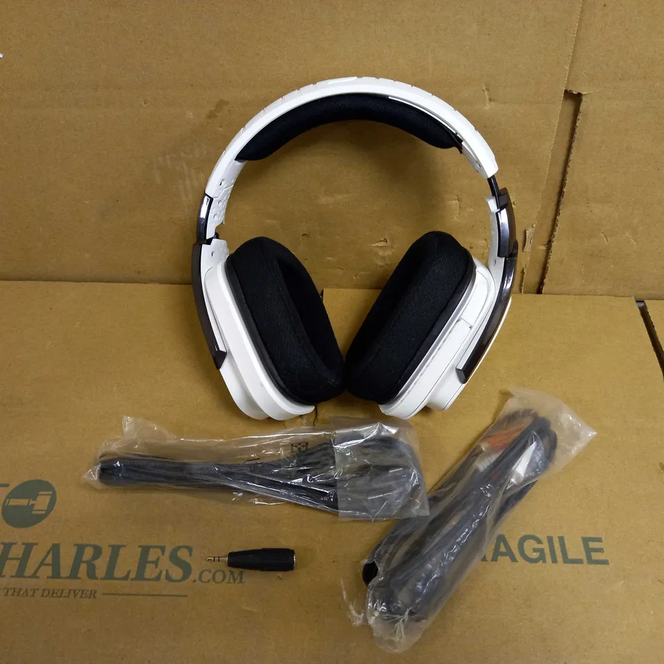 LOGITECH ARTEMIS SPECTRUM SNOW G633 GAMING HEADPHONES