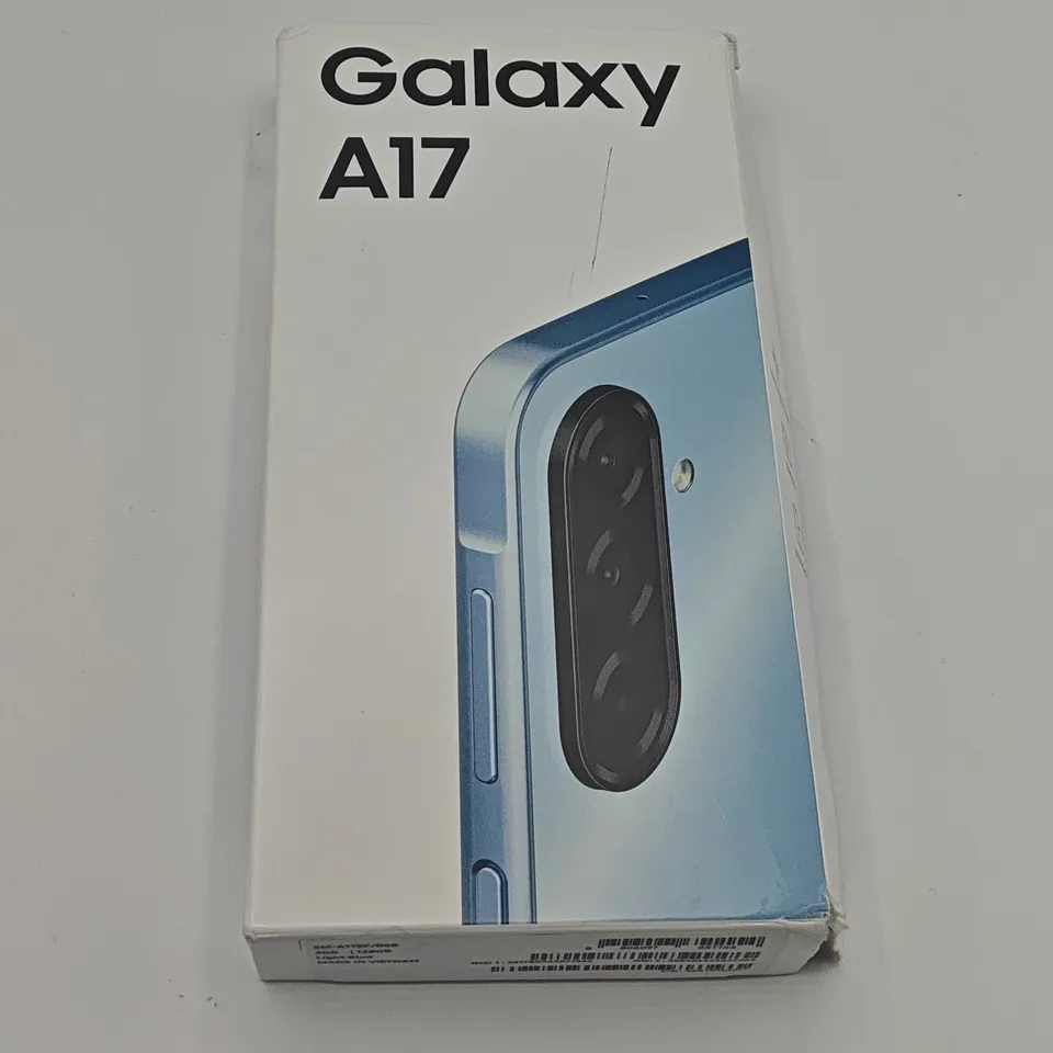 SAMSUNG GALAXY A17 4/128GB IN LIGHT BLUE - SM-A175F