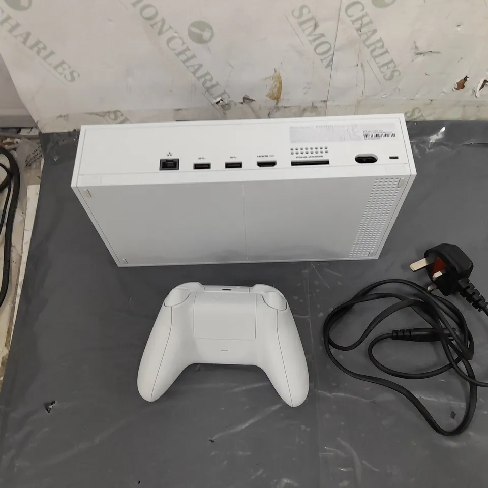 BOXED XBOX SERIES S WITH CONTROLLER AND POWER LEAD 