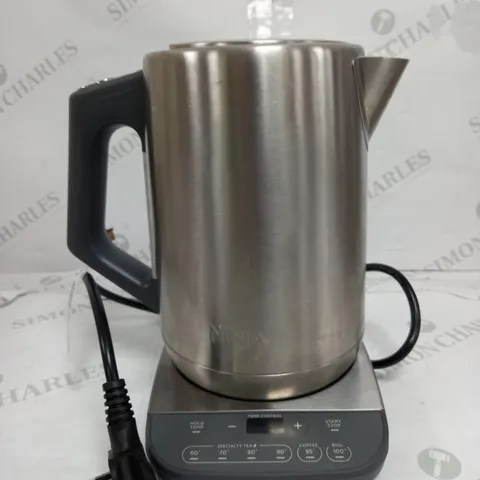BOXED NINJA PERFECT TEMPERATURE KETTLE KT201UK