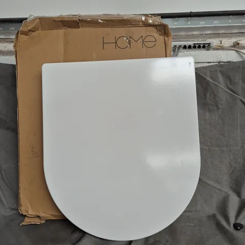 BOXED TOILET SEAT SQUARE BACK