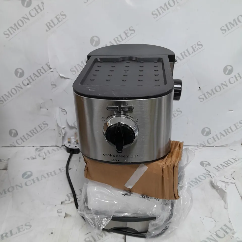 BOXED COOK'S ESSENTIALS PUMP ESPRESSO COFFEE MACHINE 