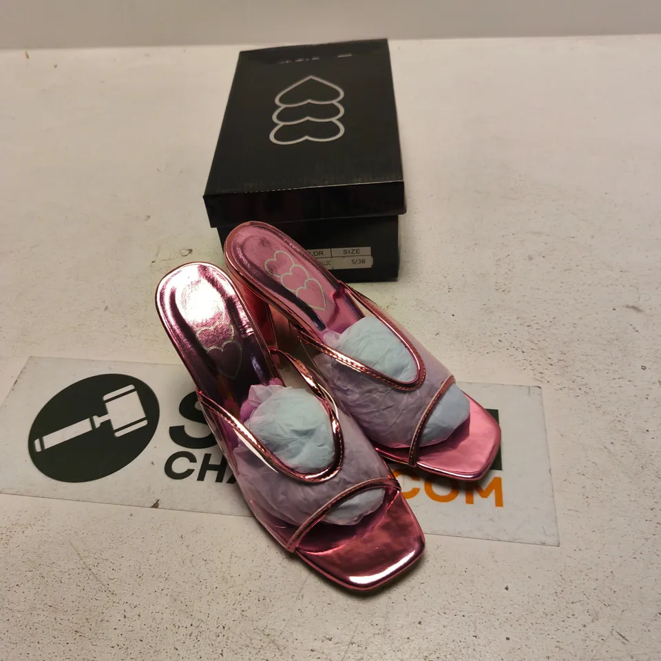 WOMEN'S PINK METALLIC SLIP-ON HEELED SANDALS – UK 5 (EU 38) – STYLE NO DB145
