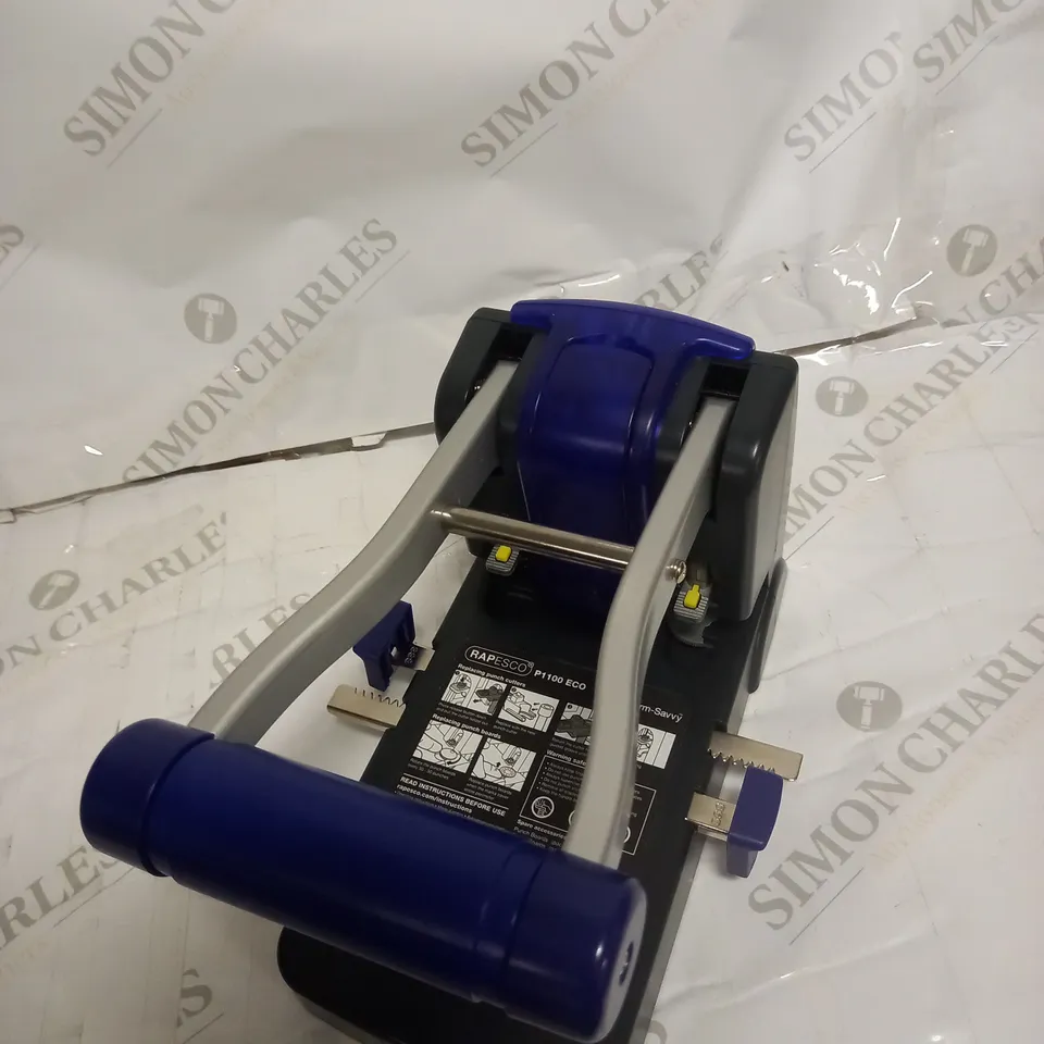 RAPESCO 0247 HEAVY DUTY HOLE PUNCH