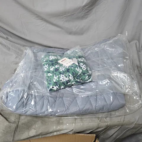 BOX OF APPROXIMATELY 15 ASSORTED CLOTHING ITEMS TO INCLUDE TAMSY DRESS, TAMSY GREY COAT ETC