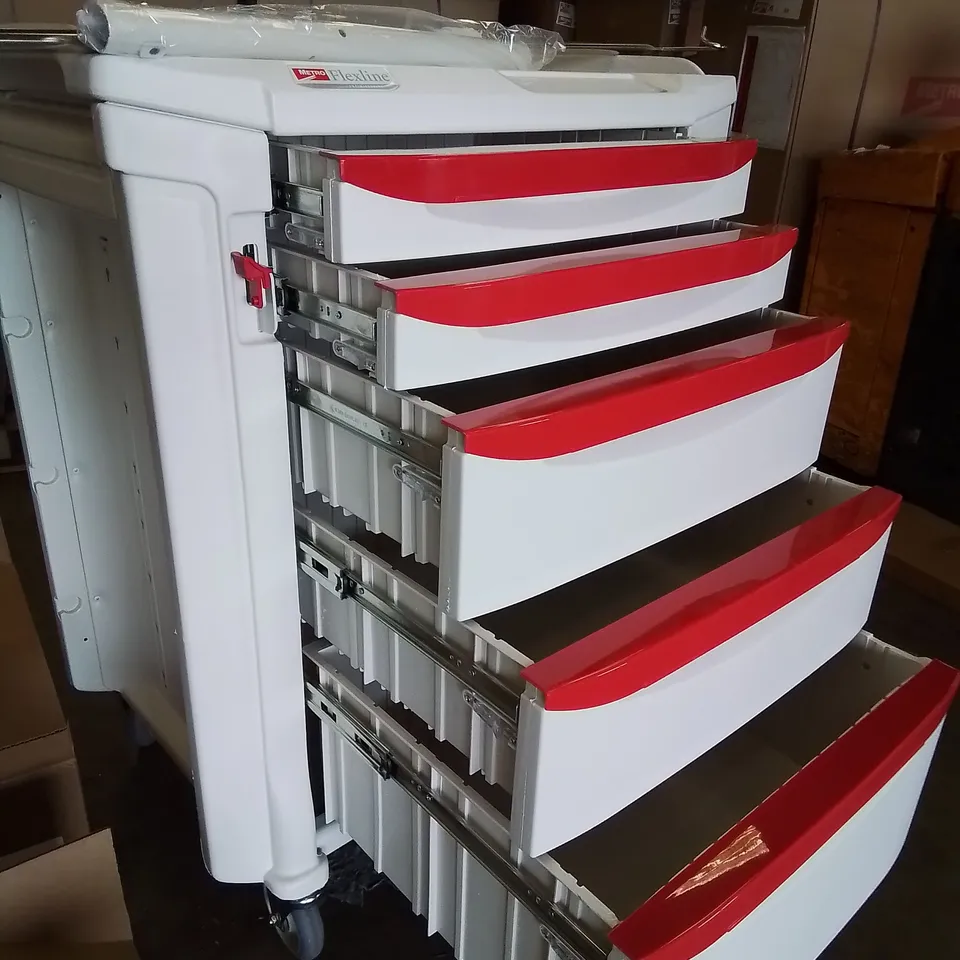 BRAND NEW METRO FLEXLINE RESUSITATION TROLLEY WITH ACCESSORIES 