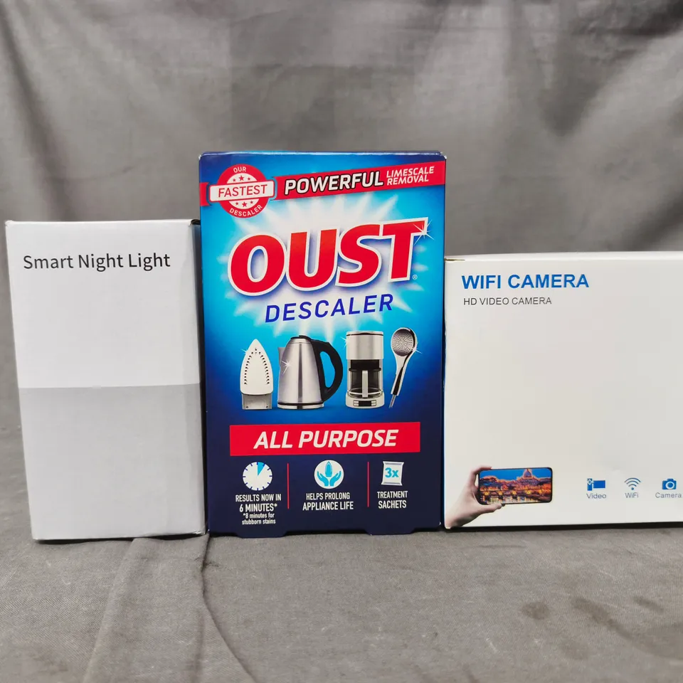 APPROXIMATELY 10 ASSORTED HOUSEHOLD ITEMS TO INCLUDE NIGHT LIGHT, DESCALER, WIFI CAMERA, ETC