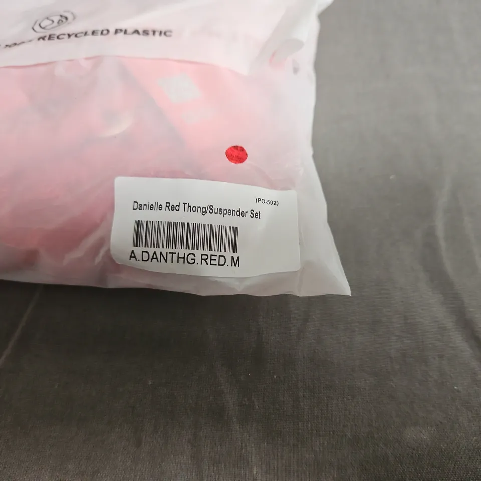 LOUNGE DANIELLE RED THONG/SUSPENDER SET – PINK PACKAGING 