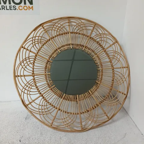 ROUND RATTAN WALL MIRROR