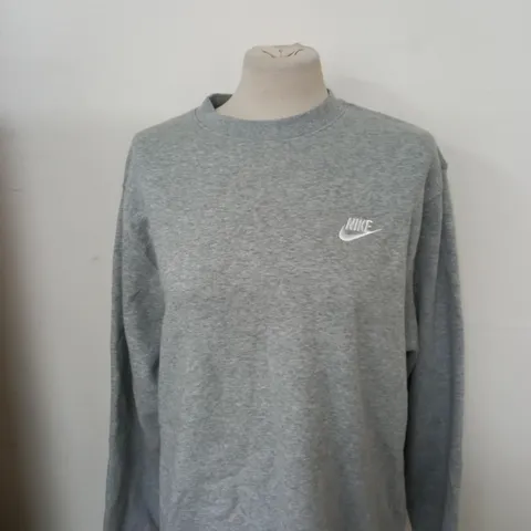 NIKE LOGO SWEATSHIRT IN GREY SIZE M