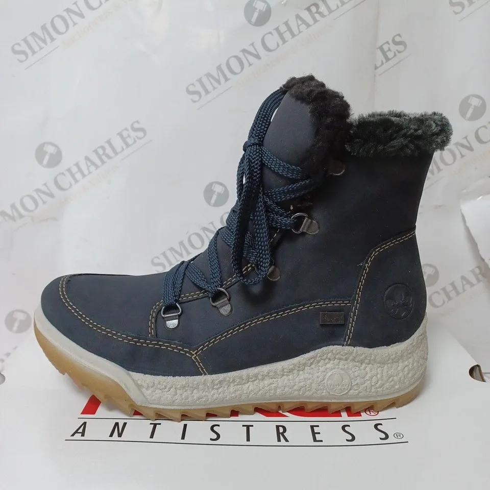 BOXED RIEKER WATER RESISTANT WARM HIKER BOOTS, NAVY - SIZE 5