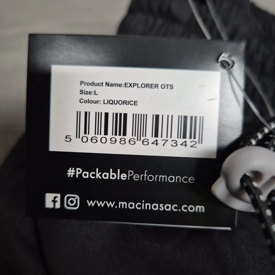 MAC IN A SAC EXPLORER OTS JACKET – LIQUORICE BLACK – SIZE L