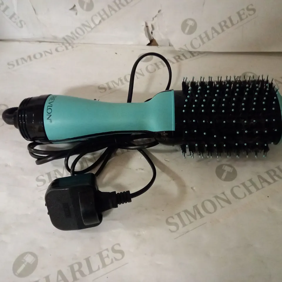 REVLON SALON HAIR DRYER AND VOLUMISER - MINT RRP £59.99