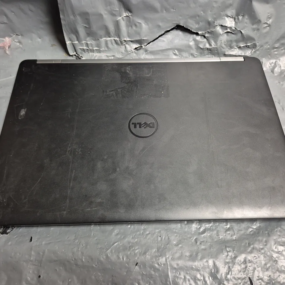 DELL LATITUDE E5570 LAPTOP 
