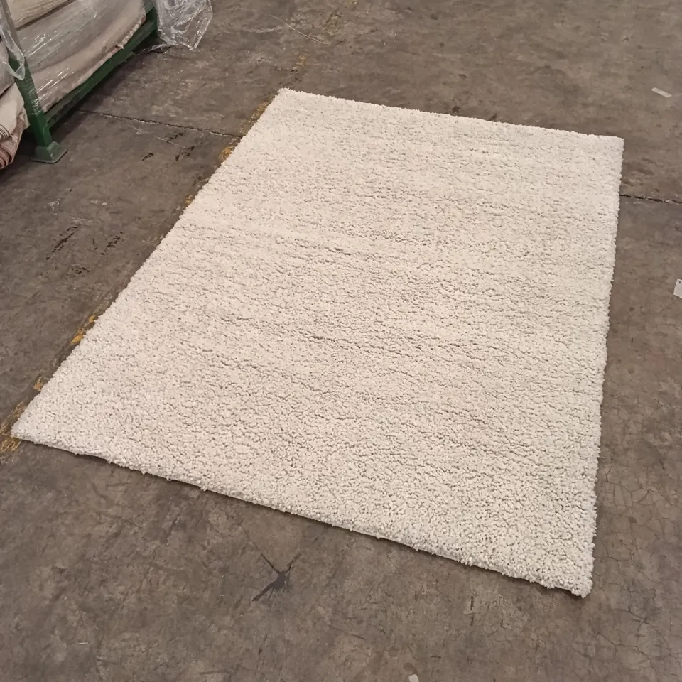QUALITY DESIGNER AREA RUG - APPROXIMATELY 218CM X 160CM
