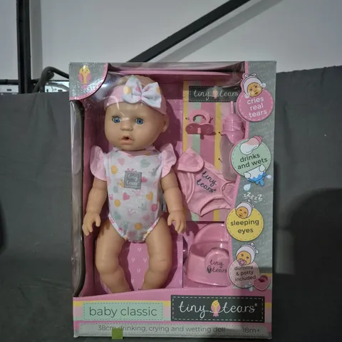 BOXED TINY TEARS - 38CM DRINKING, CRYING AND WETTING DOLL